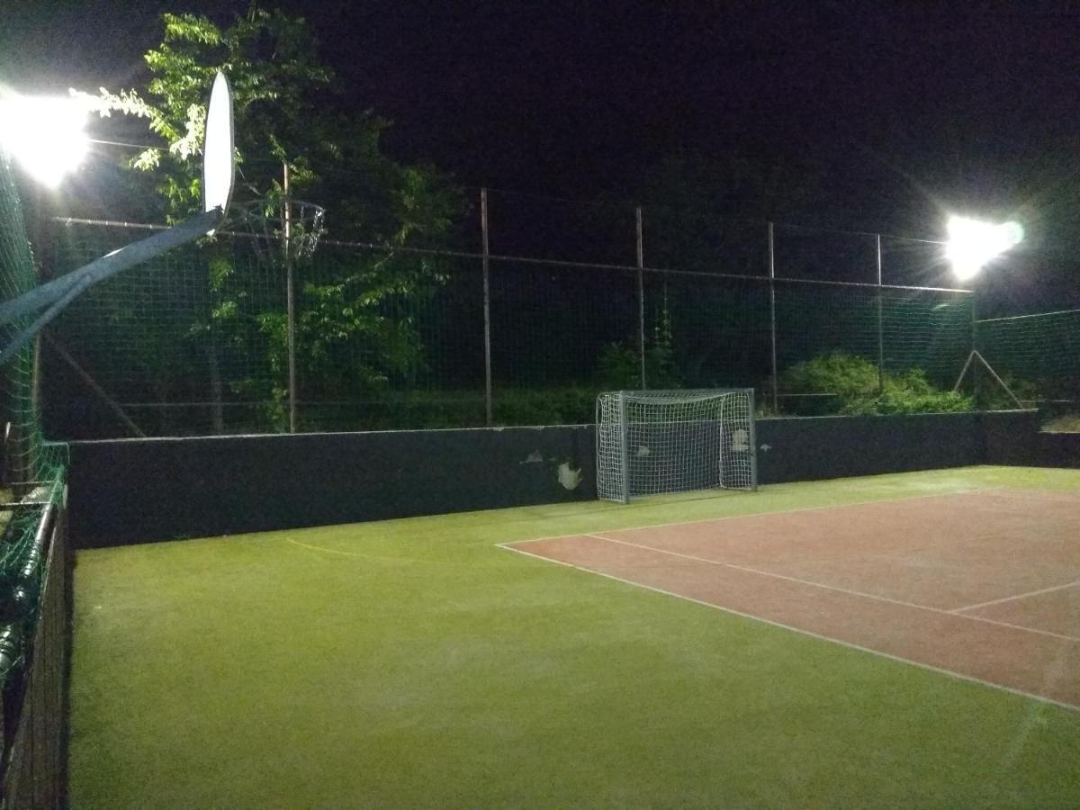 Nadas Pihenopark Tiszafüred Екстериор снимка